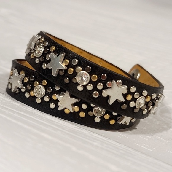 ⭐️ Rhinestone Black Leather Bracelet - Picture 4 of 8